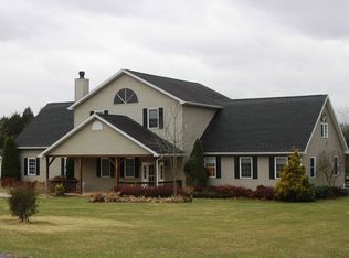 218 Worcester Ln, Kearneysville, WV 25430