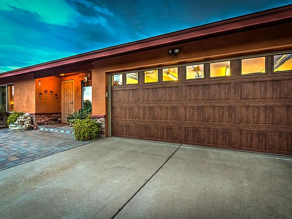 3rd image of 1304 E Chilton Dr
