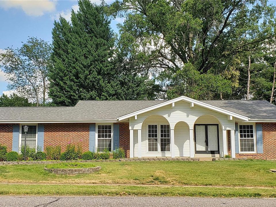 1st image of 1832 Seven Pines Dr