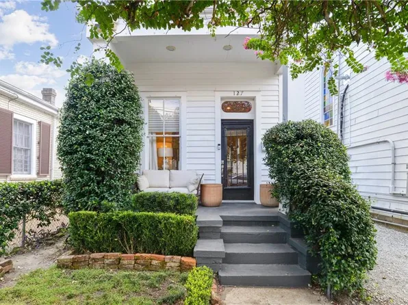 127 Alvin Callender St, New Orleans, LA 70118