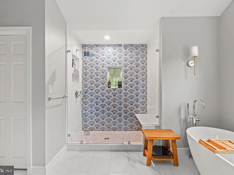 3701 Blackthorn Ct — Photo 17