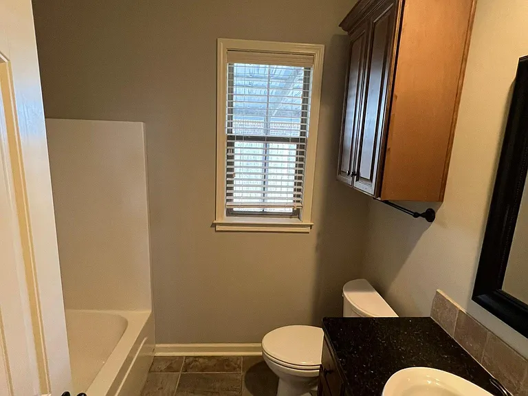 611 Rolling Mill Ln — Photo 12