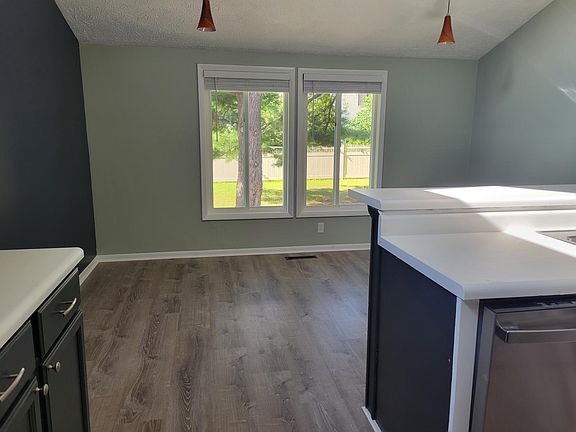 5th image of 2176 Wood Leaf Ct
