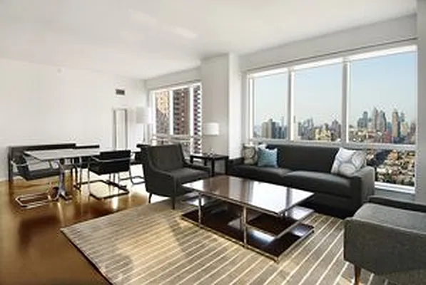 Sold by Douglas Elliman | media 20