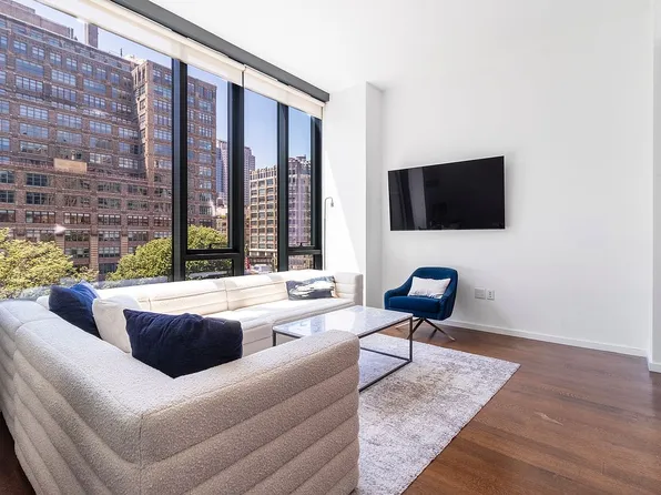 570 Broome St #5B, New York, NY 10013