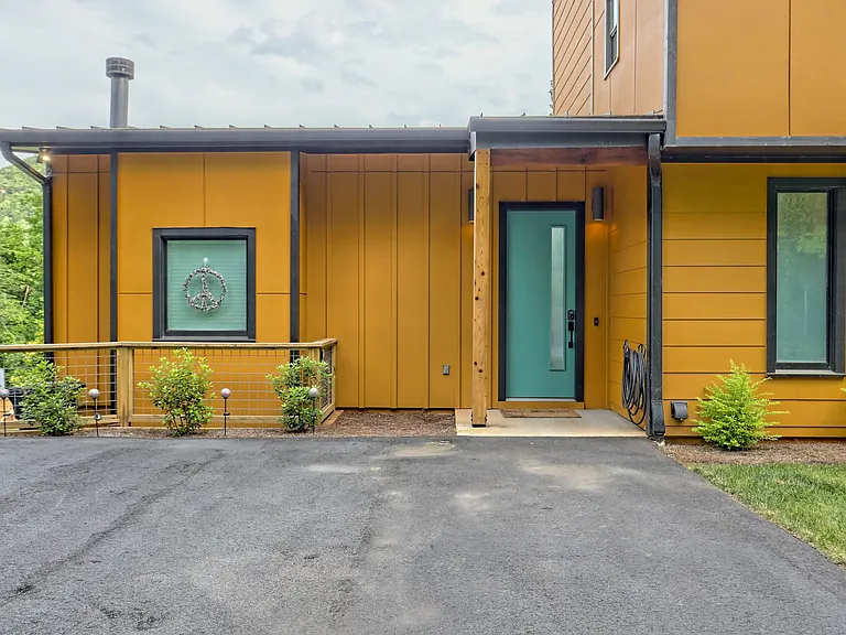 122 Cannon St — Photo 59