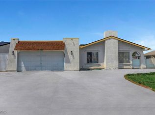 6426 Tanager Way, Las Vegas, NV 89103