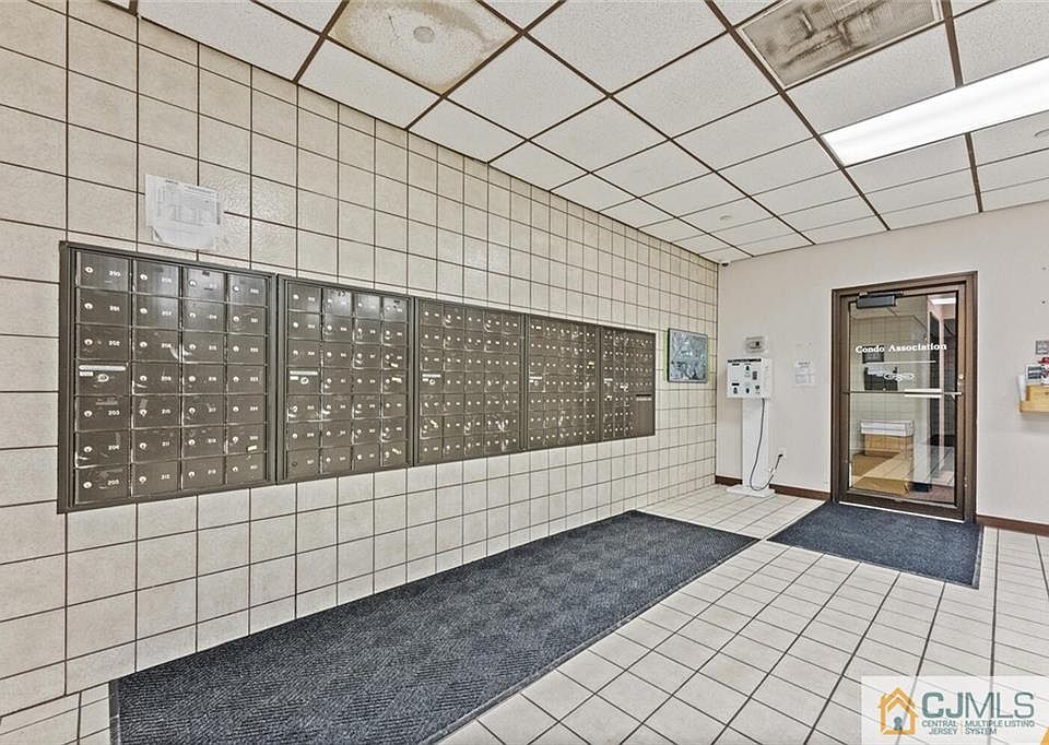 10 N Wood Ave Linden, NJ, 07036 Apartments for Rent Zillow