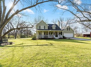 218 Center Rd, Greenwood, SC 29646