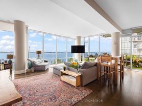29 Queens Quay E