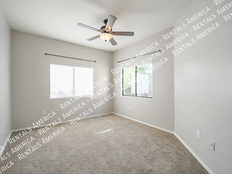 15050 N Thompson Peak Pkwy #2050 — Photo 15