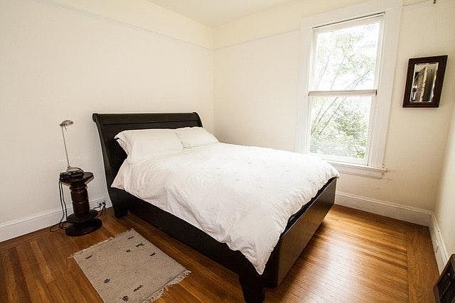 1st image of 1138 Stanyan St