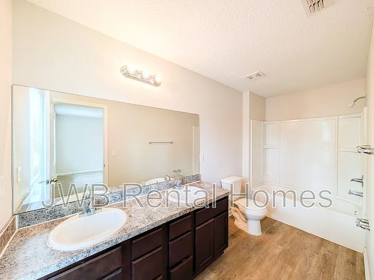 8818 Cocoa Ave — Photo 8