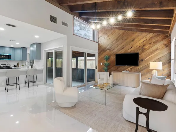 6816 NW 26th Ave, Fort Lauderdale, FL 33309