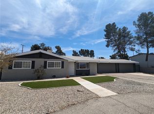 15977 Heatherdale Rd, Victorville, CA 92394
