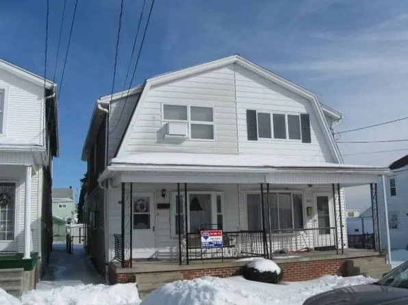 125 N 5th St, Frackville, PA 17931