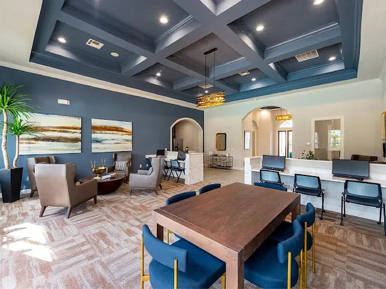 Cambria Cove Apartments — Photo 10