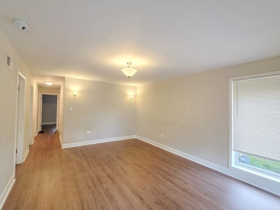 2nd image of 14634 Kenwood Ave