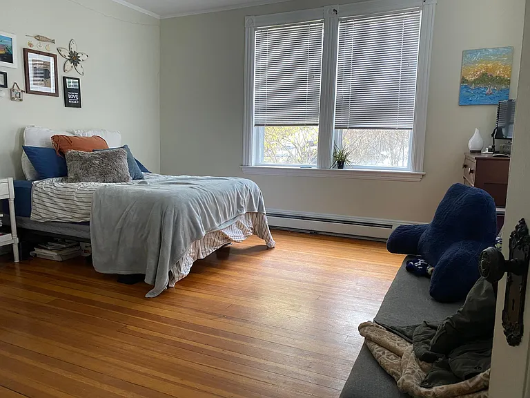 19 Thorndike St #4 — Photo 8