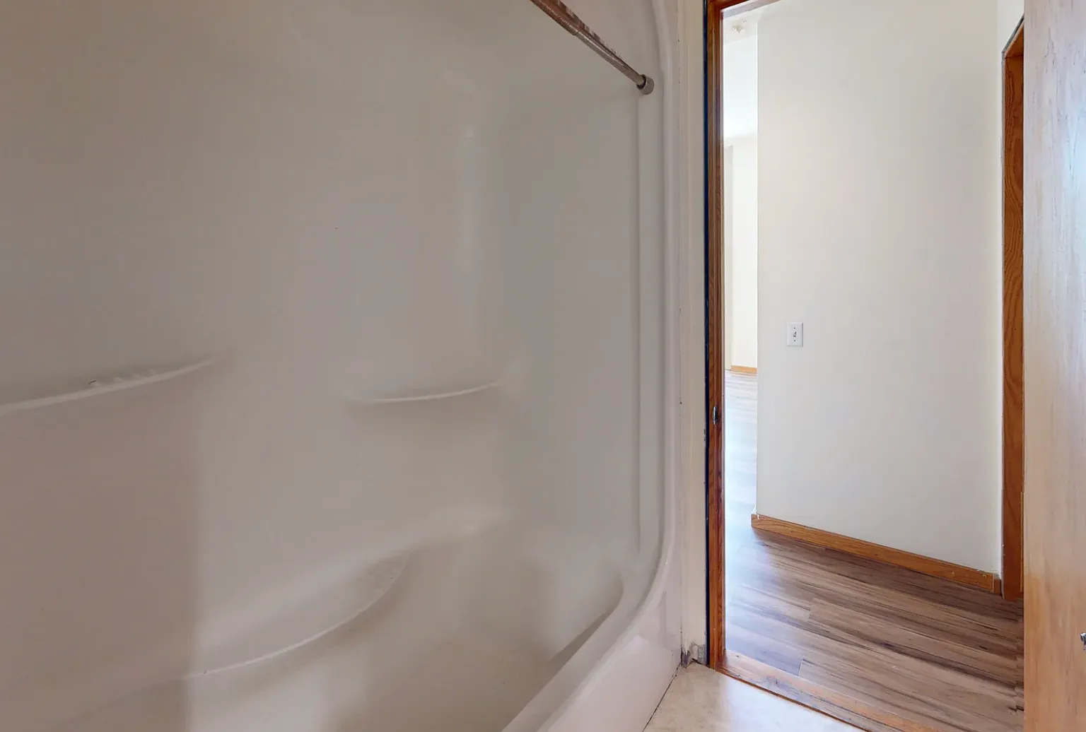 10 Langdon Street - D — Photo 4