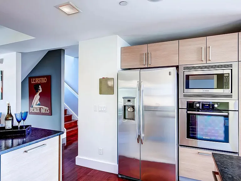 2768 W 22nd Ave — Photo 9