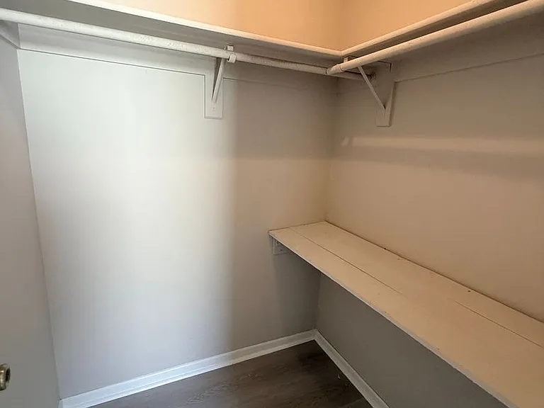 5483 Decatur St — Photo 8