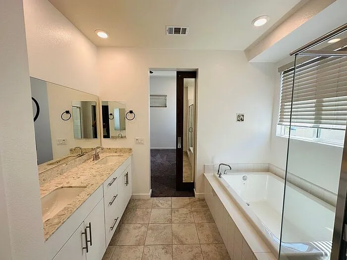 1835 Vesta Dr — Photo 5