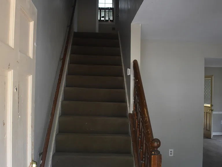 4342 Barrington Pl — Photo 2