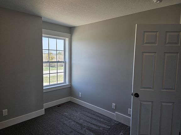 5th image of 3273 Benston Rd