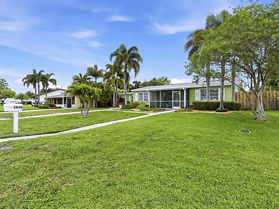 3rd image of 5650 Lake Osborne Drive