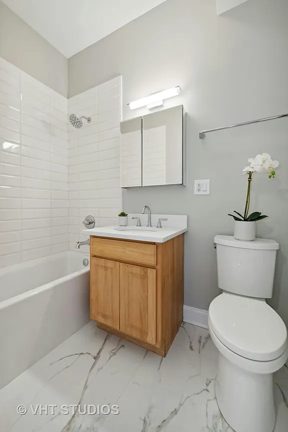 1 bed, 1039 sqft, $2,750 — Photo 4