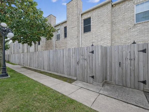 17461 Red Oak Dr #7461, Houston, TX 77090