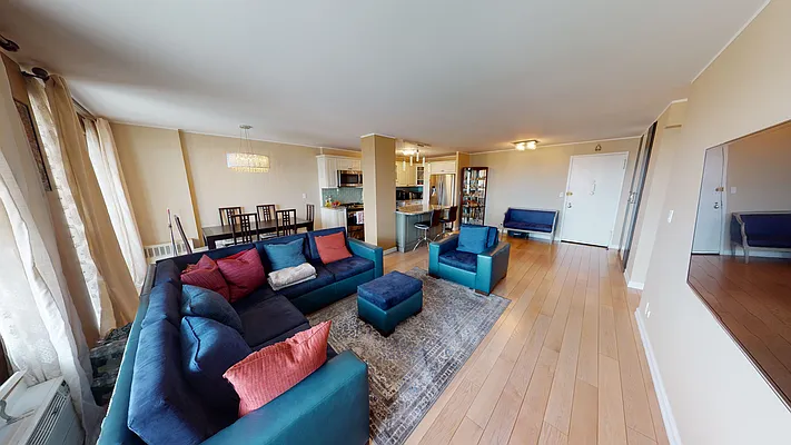 Sold by Remax Edge | media 6