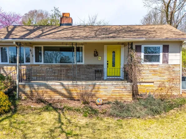 612 Pennsylvania Ave, Oak Ridge, TN 37830