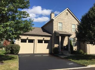 3742 Echo Pl, Powell, OH 43065