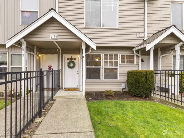 5124 Browns Point Boulevard NE #C, Tacoma, WA 98422
