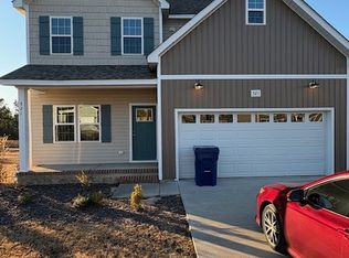 521 Stadium Dr, Cameron, NC 28326