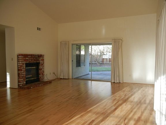 2nd image of 1920 Bristlecone Dr