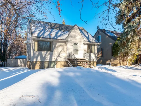 11234 71st Ave NW, Edmonton, AB T6G 0A6