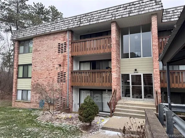 2150 Pauline Blvd APT 203, Ann Arbor, MI 48103