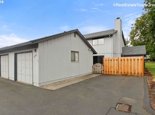 1946 SE Quail Cir, Hillsboro, OR 97123