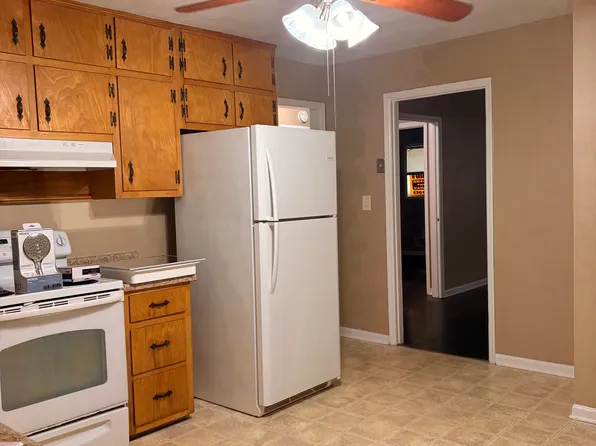 2153 Bird Ln #A, Snellville, GA 30078