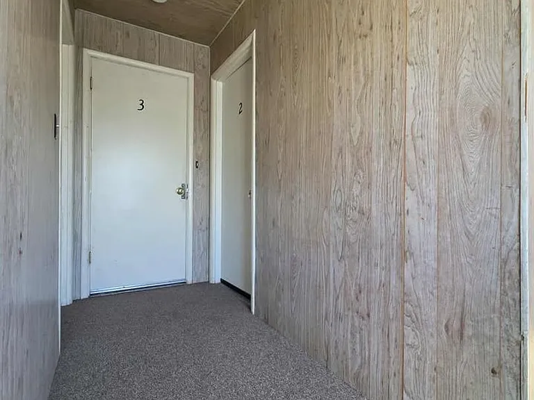 330 Roosevelt Ave — Photo 19