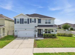 8201 Bilston Village Ln, Gibsonton, FL 33534