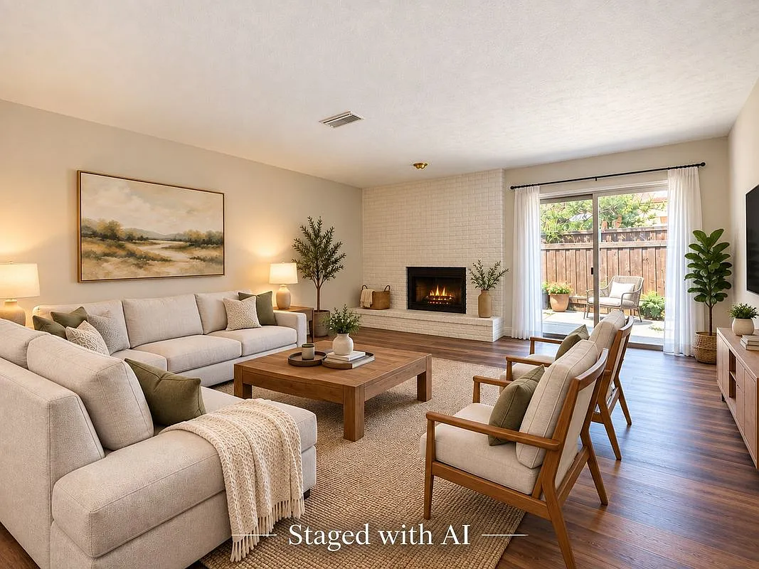 4 bed, 2.0 bath, 2220 sqft, $2,950 — Photo 2