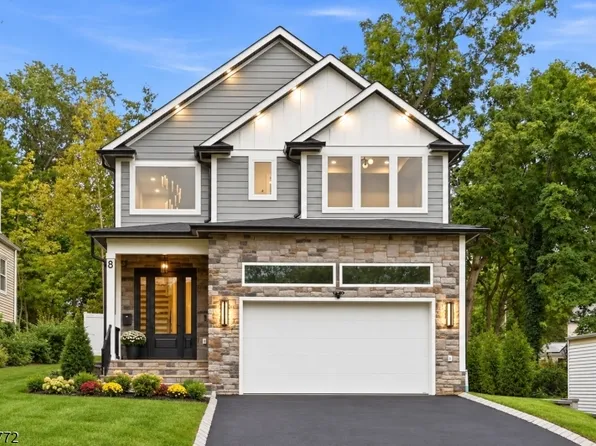 8 Roosevelt Ter, Livingston Twp., NJ 07039