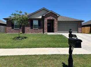 1304 Sunstone St, Claremore, OK 74017