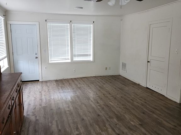 2nd image of 305 Wilder Pl