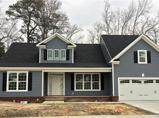 545 Graphite Trl, Chesapeake, VA 23320