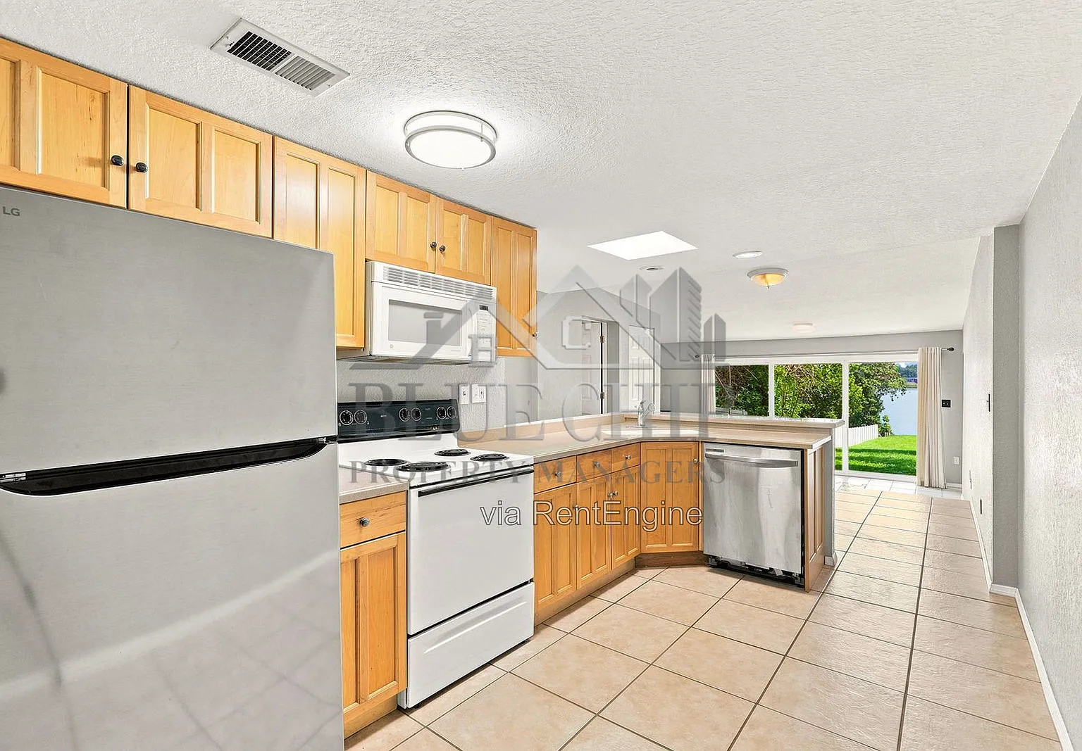 1 bed, 1.0 bath, 878 sqft, $1,500 — Photo 4